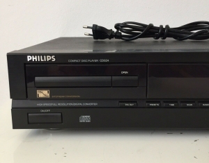 Philips Disc Player CD824 # 308280