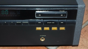 Marantz, CD-Player hồi gang + Khiển
