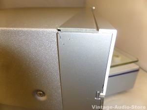 Philips cd 650 màu trắng đẹp kinh khủng