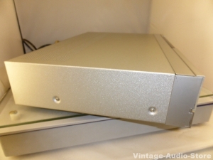 Philips cd 650 màu trắng đẹp kinh khủng