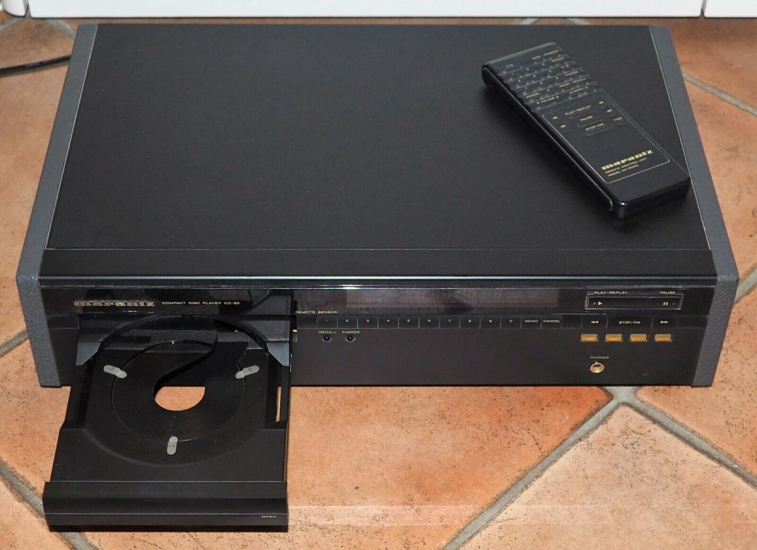 Marantz, CD-Player hồi gang + Khiển