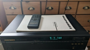 Marantz CD 50 + Điền khiển + Sách