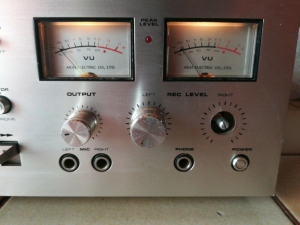 Akai GXC 710D - đẹp như và hoạt động hoàn hảo