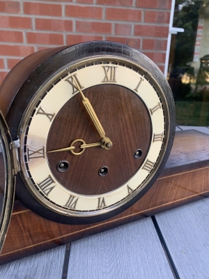 Đồng hồ mantel, đồng hồ vai bò Westminster cũ những năm 60