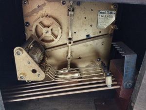 Đồng hồ vai bò Vintage Lauffer đầy đủ phụ kiện 5 gông 3 lỗ