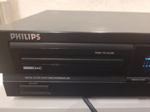 Philips CD 604  Hifi CD Player TDA 1543 DAC CDM 4/19 đẹp long lanh màu đen