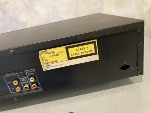 Marantz CD-50 đẹp long lanh + điều khiển từ xa + sách