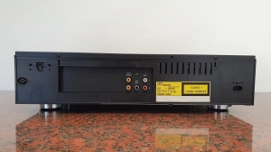 Philips CD 820 + Khiển