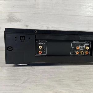 Đầu CD Philips CD630/05R cổ điển màu đen HiFi riêng biệt - VGC - Đã kiểm tra / Hoạt động